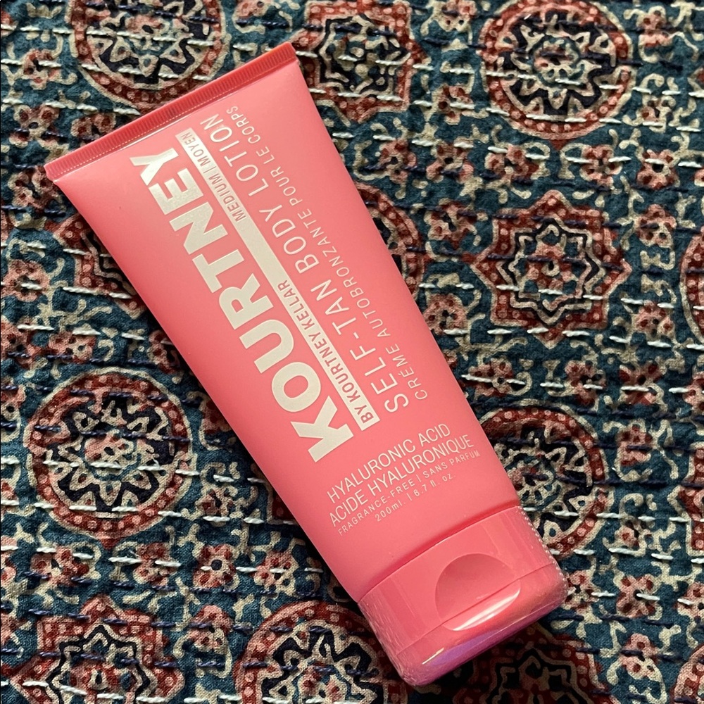 Kourtney Self-Tan Body Lotion - medium…by Kourtney Keller. Sealed never opened.